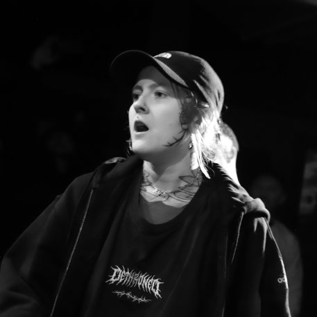 Emy (Blossom Decay) with Peace Of Mind (D, Erfurt) Neujahr-Mosh-Fest - Chemiefabrik, Dresden - 9. Januar 2026 (9).JPG